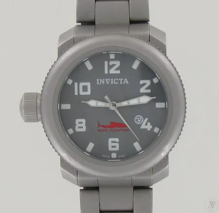 Teräsrannekello Invicta Seahunter, quartz, model no. 11237, wr 100m, taulun Ø 50mm, rannekkeen pituus 210mm