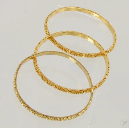 Kolme rannerengasta, Ø 65, 66 ja 67mm, 875, paino 31,7g Paino: 31,7 g