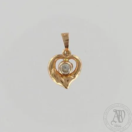 Sydänriipus, korkeus 17mm, 585br, paino 0,4g Paino: 0,4 g