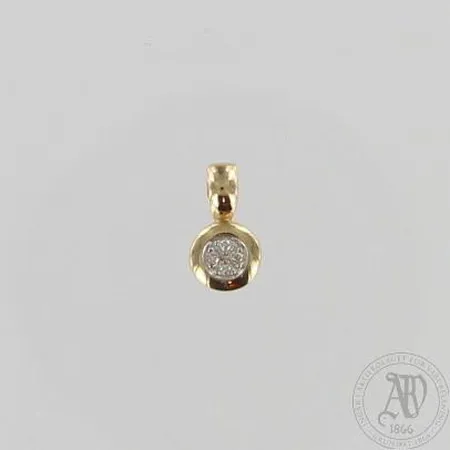 Timanttiriipus 4xn.0.005ct, korkeus 12mm, paino 0,7g Paino: 0,7 g