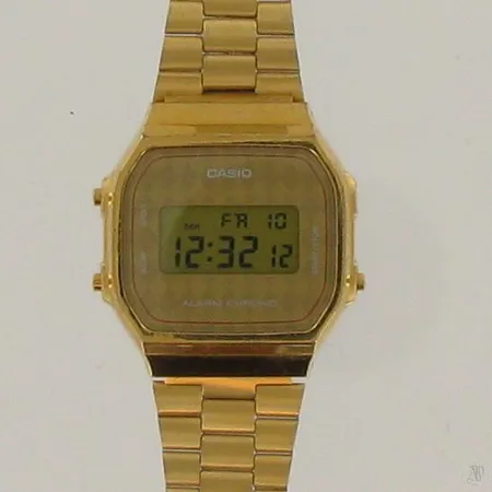 Metallirannekello Casio alarm chrono quartz, taulun koko 37x35mm