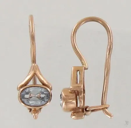 Kivikorvakorut, korkeus 20mm, 585br, paino 2,4g Paino: 2,4 g