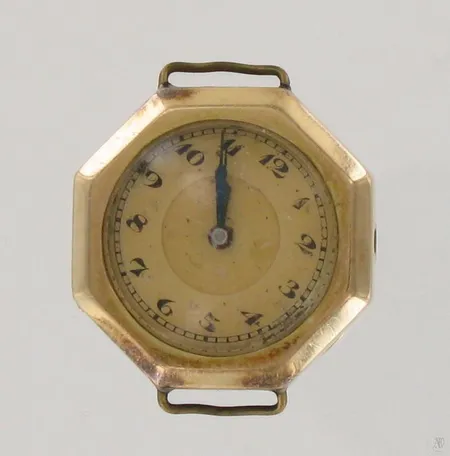 Viallinen kultakello, 585br, paino 14,3g Paino: 14,3 g