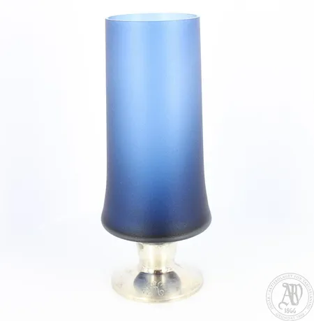 Taidelasi maljakko Iittala, Tapio Wirkkala, kaiverrettu, 2727, 830br, paino 371,1g 
