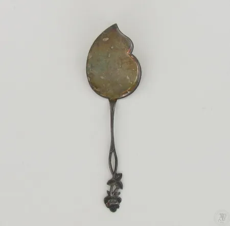 Kakkulapio, Ruusu, pituus 187cm, Kultakeskus, vuodelta 1964, 813, paino 28,7g Paino: 28,7 g