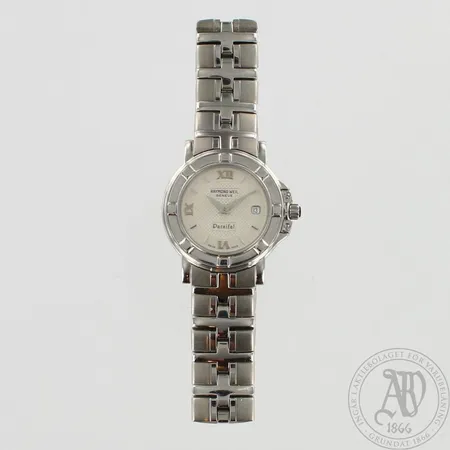 Teräsrannekello Raymond Weil Parsifal päivyrillä, quartz, taulun Ø 25mm, rannekeen pituus 170mm, sarjanumero 9431-ST00657, paristo loppunut, laatikko ja todistukset
