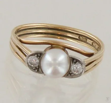 Timanttisormus helmellä 2xn.0.05ct, koko 17½, 585br, paino 3,2g Paino: 3,2 g