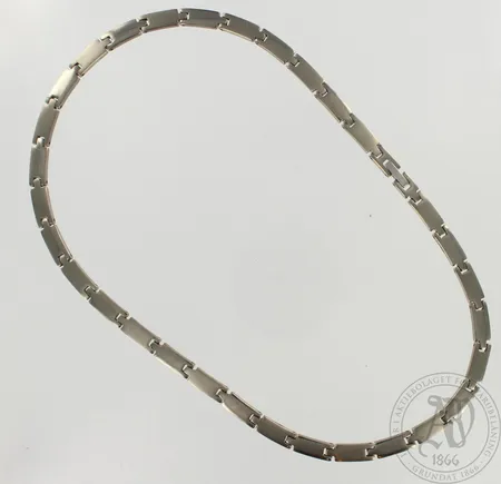 Kaulakoru, pituus 46cm, terästä