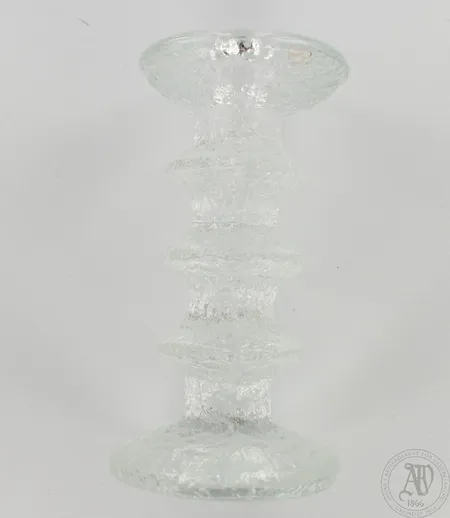 Kynttilänjalkaa, Iittala Festivo, korkeus 145mm Lähetetään postipakettina.