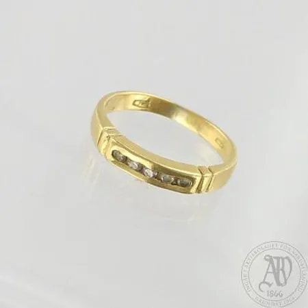 Timanttisormus 5xn.0.02ct, koko 16, 750, paino 2,5g