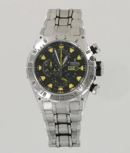 Teräsrannekello Festina Chrono Bike, quartz, F16527, taulun Ø 47mm, rannekkeen pituus 195mm, mukana 3 lisäpalaa, laatikko, pieniä naarmuja 