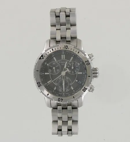 Teräsrannekello Tissot 1853, quartz: paristo loppunut, T067417 A, taulun Ø 40mm, rannekkeen pituus 180mm 