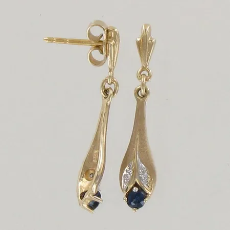 Sinisafiirikorvakorut timanteilla 4xn.0.005ct, korkeus 27mm, 585br, paino 2,1g