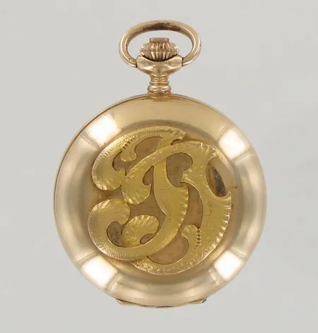 Viallinen kaulakello monogrammilla, 585br, paino 34,3g