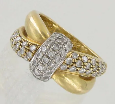 Timanttisormus 60xn.0.02ct, kaiverrettu, koko 17½, 750 kelta- ja valkokulta, paino 10,0g 