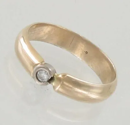Viallinen timanttisormus 1xn.0.05ct, koko 16, 585, paino 2,7g