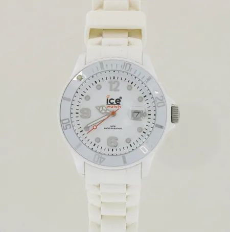 Teräsrannekello silikoonirannekkeella Ice Watch, quartz:paristo loppunut, pieniä käytön jälkiä