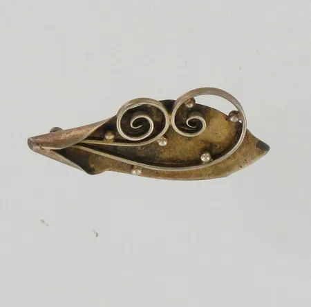Rintakoru, leveys 55mm, vuodelta 1950, 813, paino 4,8g