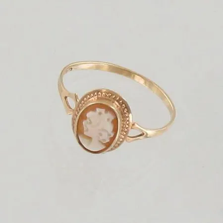 Camee-sormus, koko 16½, 585br, paino 0,8g