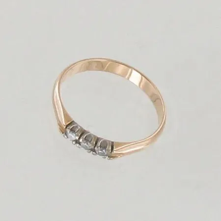 Timanttisormus 3xn. 0.03ct, koko 17½, 585, paino 2,2g 