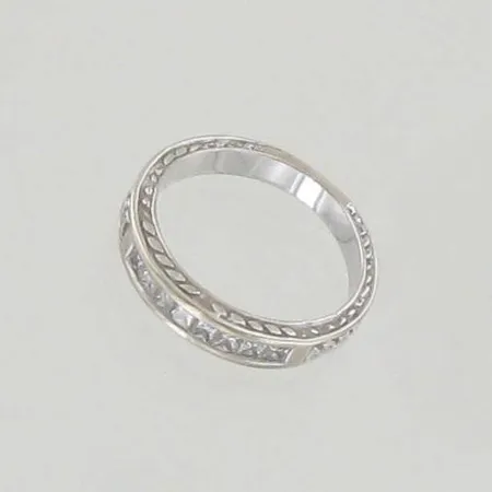 Timanttisormus vk 8xn.0.03ct Princess-hionta, koko 16, 585 valkokulta, paino 3,1g
