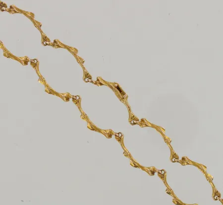 Kaulakoru, Lapponia Jewelry Oy, lukon kieli viallinen, vuodelta 1998, pituus 42cm, 585, paino 18,2g