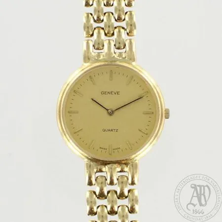 Kultarannekello Geneve, lasissa naarmuja, quartz, taulun Ø 29mm, rannekkeen pituus 20cm, paino 40,0g, 585br, paristo loppunut