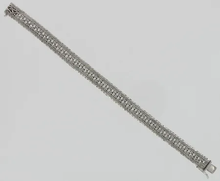 Rannekoru, pituus 185mm, 800, paino 23,9g
