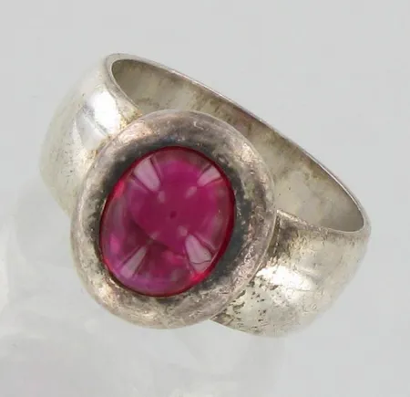Kivisormus, koko 18¾, 925br, paino 10,7g