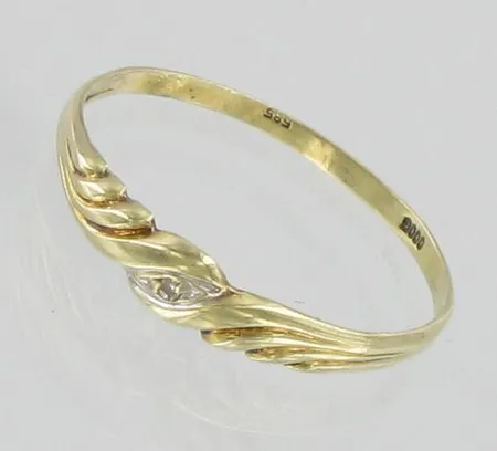 Timanttisormus 1xn.0.005ct, koko 18, 585, paino 0,6g