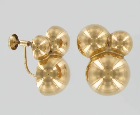 Korvakorut, korkeus 20mm, 585, paino 4,1g