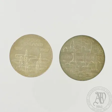Kaksi juhlarahaa, EMX Helsinki 1971 ja Turku 1229-1979, nimellisarvo 35mk, 500, paino 50,5g