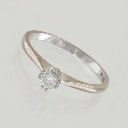 Timanttisormus 1xn.0.19ct, koko 18, 750 valkokulta, paino 2,3g