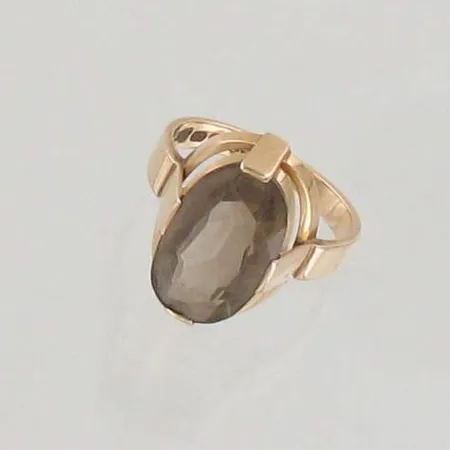 Kivisormus, koko 18¼, vuodelta 1960, 585br, paino 5,5g
