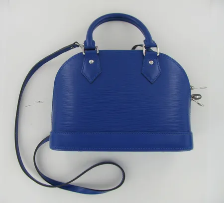 Käsilaukku Louis Vuitton M42049 Alma BB EPI Blueberry, kuitti, laatikko, lukon avain puuttuu.