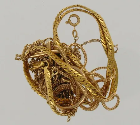 Viallisia koruja, 750, paino 38,8g