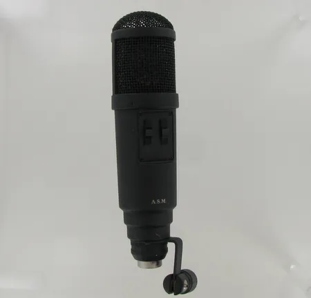 Microfoni Oktava MK 319 Lähetetään postipakettina.