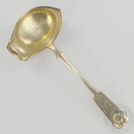 Kastikekauha, Musla, kaiverrettu, pituus 160mm, 830, paino 36,7g