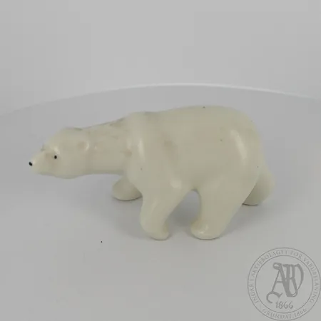 Jääkarhu figuuri, Arabia, korkeus 57mm. Ota yhteys panttilainaamoon kuljetusmaksusta sopimiseksi.