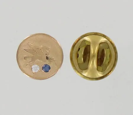 Pinssi timantilla 1xn.0.03ct ja sinisafiirilla, Ø 10mm, 585, paino 1,3g, tausta metallia