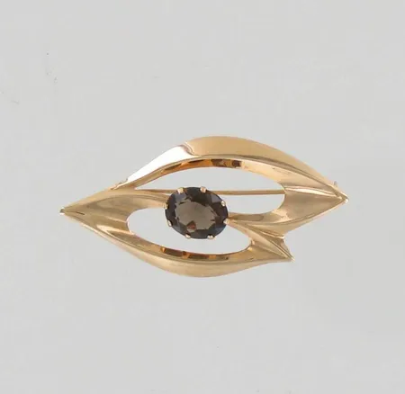 Kivirintakoru, leveys 47mm, 585br, vuodelta 1970, paino 2,8g