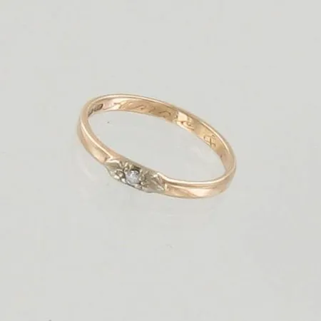 Timanttisormus 1xn.0.005ct, kaiverrettu, koko 16, 585, paino 1,4g