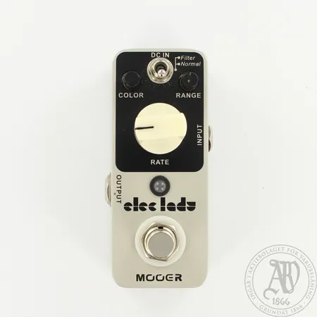 Efektipedaali MOOER E-lady Flanger  Analog Flanger, käyttämätön ja laatikossa