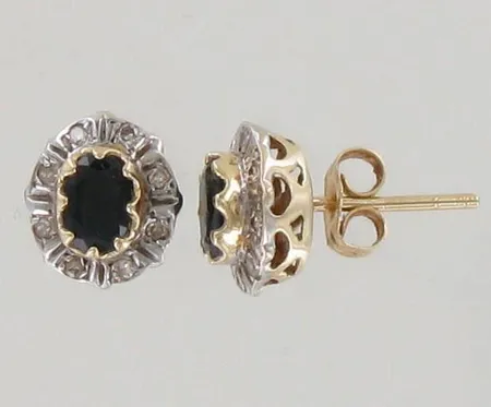 Sinisafiirikorvakorut timanteilla 16xn.0.0.005ct, taustat eriparia ja toinen metallia, 585br, paino 2,5g