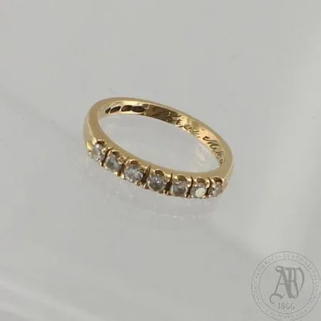 Timanttisormus 7xn.0.08ct, kaiverrettu, koko 16¼, 585, paino 2,3g