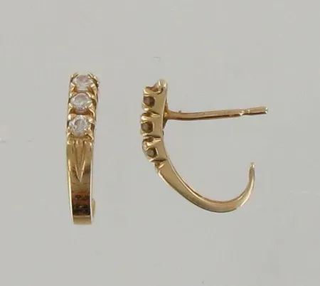 Kivikorvakorut, taustat puuttuu, korkeus 13mm, 585br, paino 1,0g