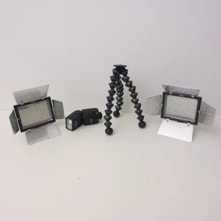 Kaksi Yongnuo Digital YN160 lisävaloa, Salama Yongnou Speedlite YN460-II ja kamerajalusta GorillaPod