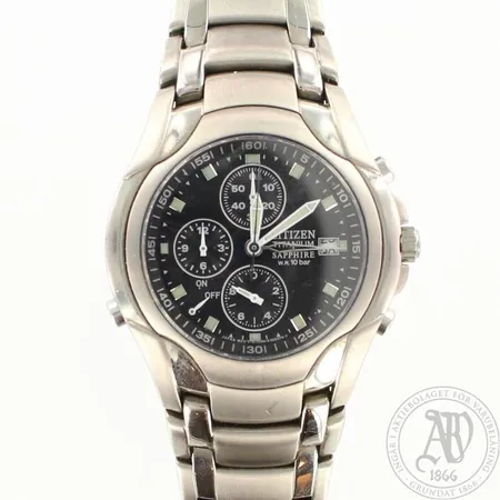 Rannekello, Citizen Marinaut Titanium Sapphire w.r 10bar, Guartz, rannekkeen pituus 185mm