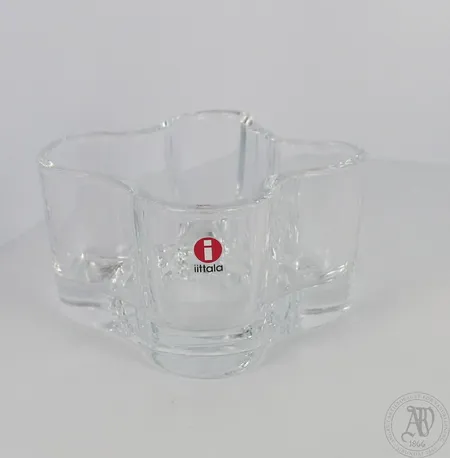 Aalto-kynttilälyhty, Iittala, kirkas, korkeus 55mm. Lähetetään postipakettina.