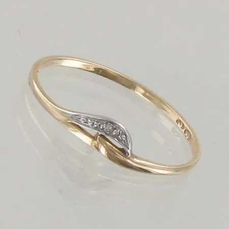 Timanttisormus 1xn.0.005ct, koko 17¾, 585, paino 0,6g